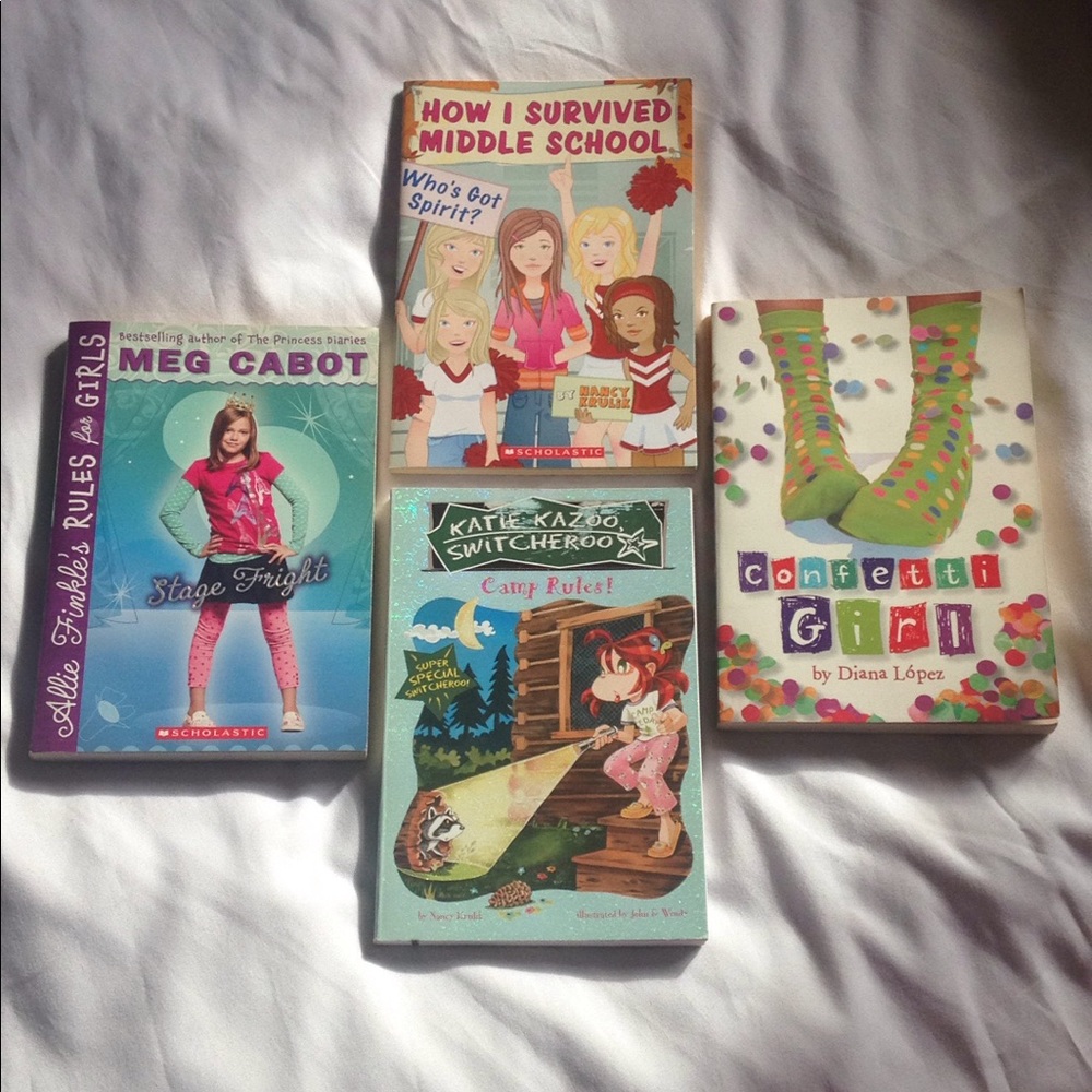 🎉Price Drop! 4 Chapter Books